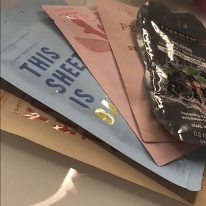 5 face masks (4 sheet face masks/one clay mask)